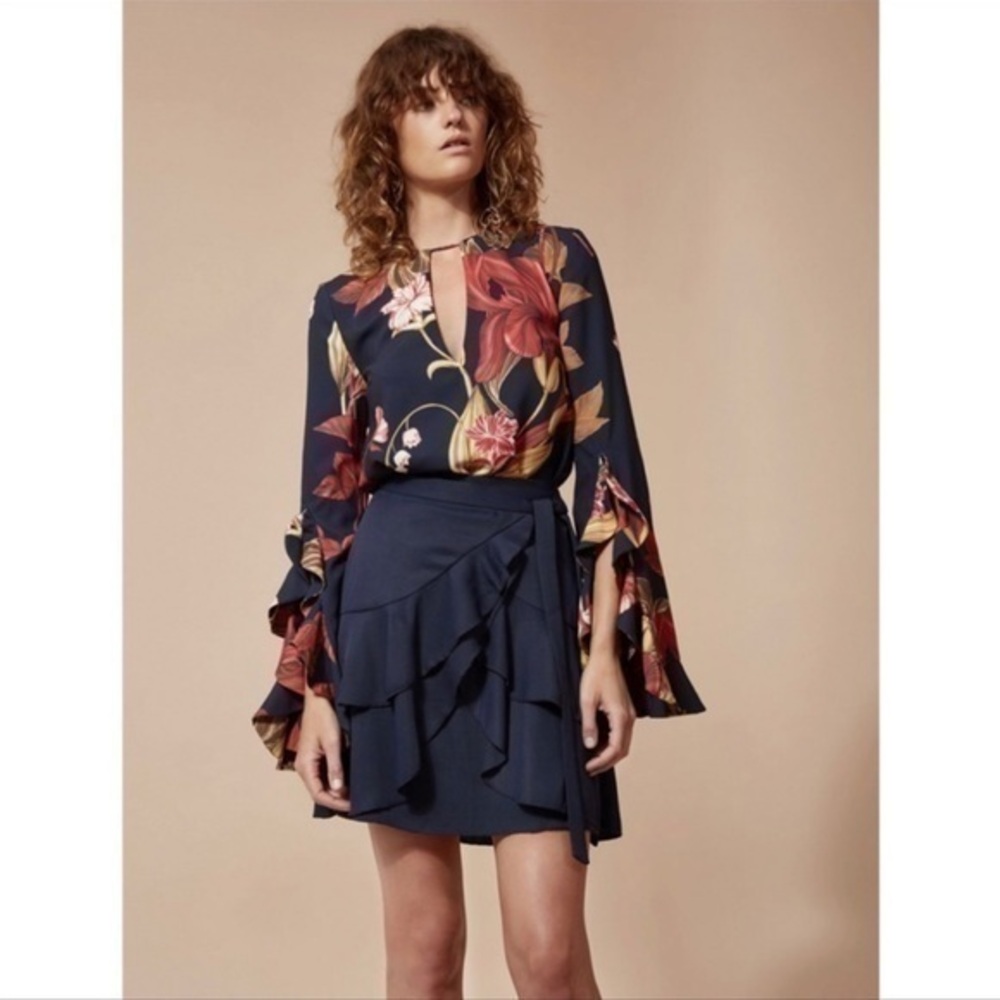 C/MEO Collective Gossamer Floral Print flare sleeve blouse